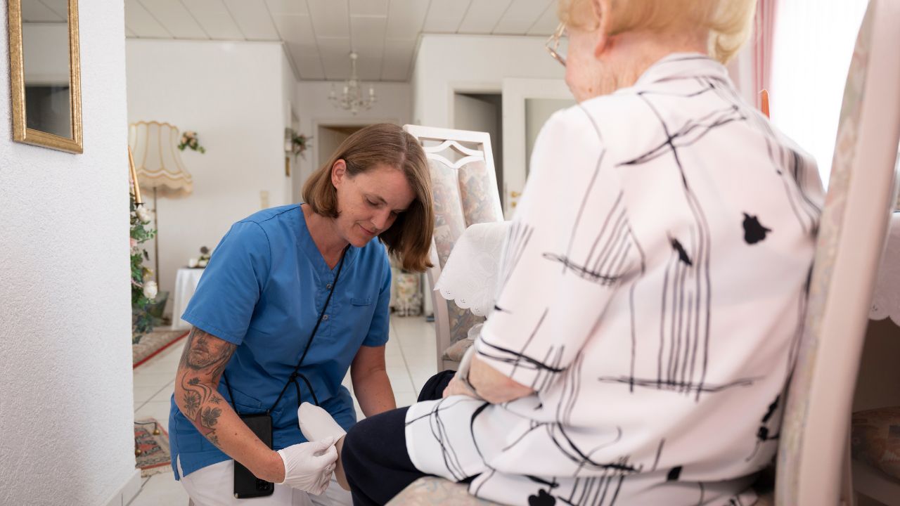 Ambulante / Häusliche Pflege als Leistung von Pflege Sanitas in Altlußheim